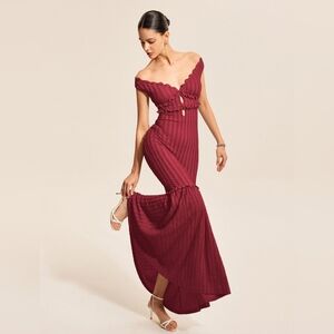 Commense Red Textured Knit Cutout Ruffle Maxi Dress Size L Mermaid Evening Glam